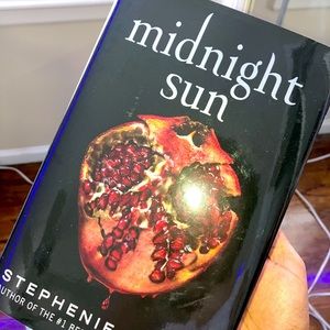 The last book 2 Stephanie Myers series “Twilight”